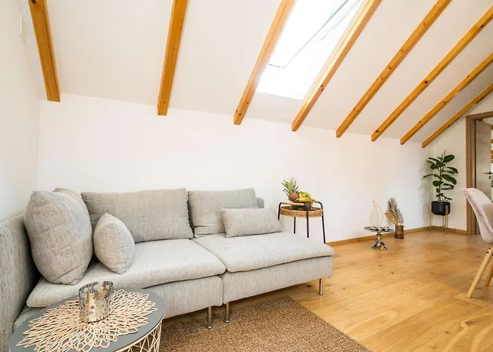 Apartman Loft Release Ruby *